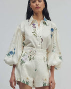 White Floral / S